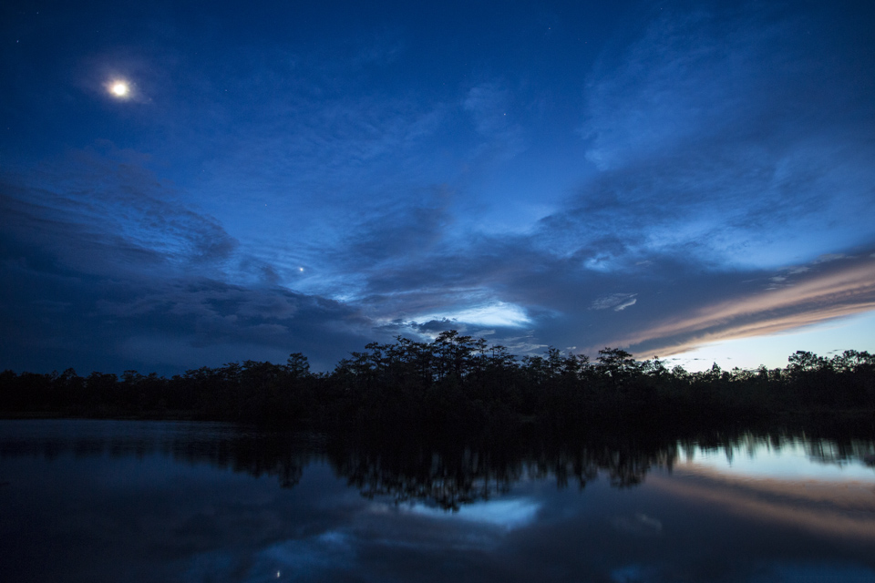 nightfall over burns lake