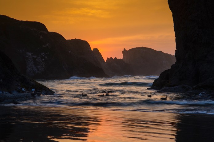 Dusk falls on Bandon Beach