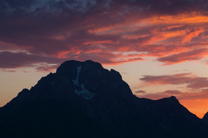 Sunset over Jackson Lake near Signal Mountain Lodge
